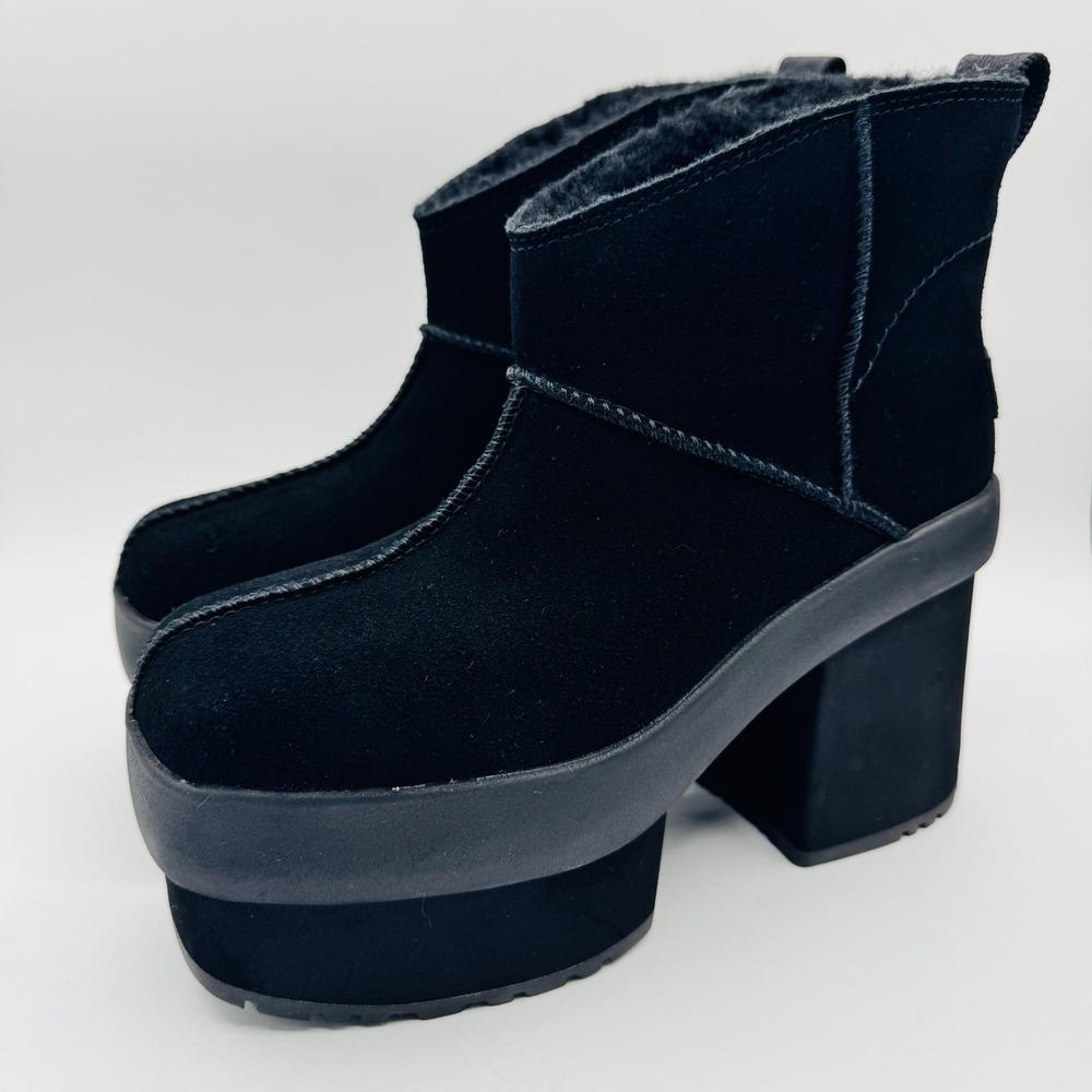 Ugg New Heights Boots Women's Size 8 Black Suede Platform Bootie‎
